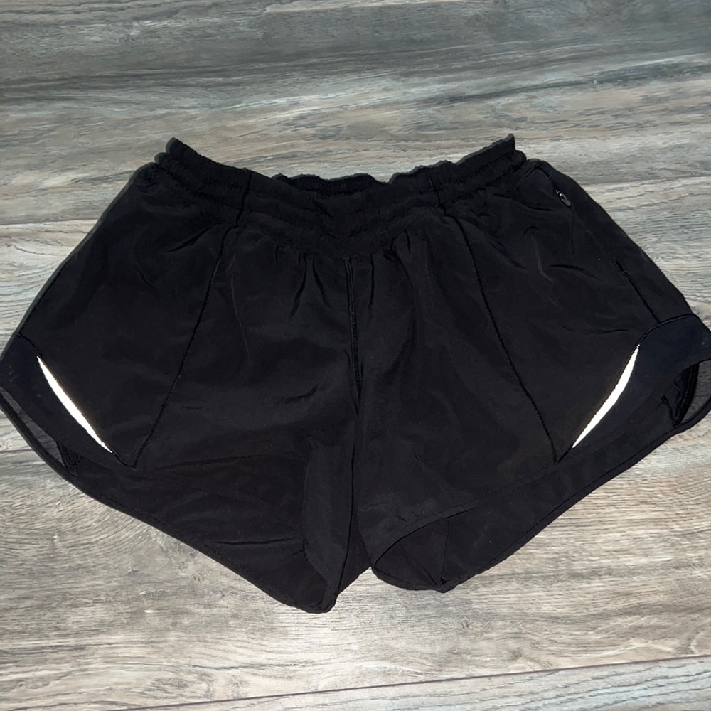 Lululemon hotty hot shorts